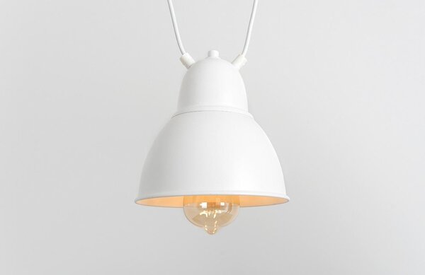 Nordic Design Bílé kovové závěsné světlo Cobain I. 18 cm