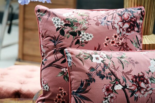 Růžový sametový polštář s květy Luisa roze- 45*45cm - Collectione