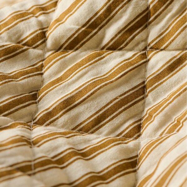 Prošívaný přehoz Sand / Ochre green stripes 130 × 180 cm