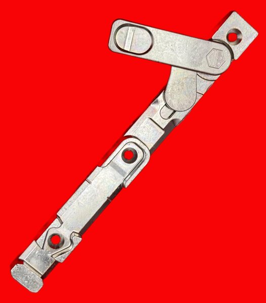 Kování pro dřevěná okna, stříbrná barva, 4 mm prosklení, délka L = 170 mm