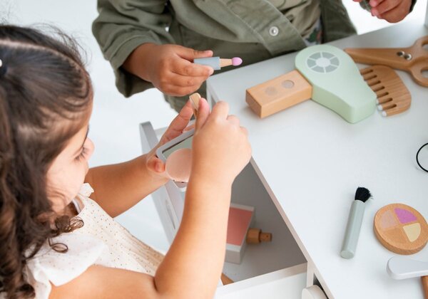 Buxibo Montessori toaletní stolek - Dřevěný se stoličkou a zrcadlem - Dětský psací stůl - Bílý
