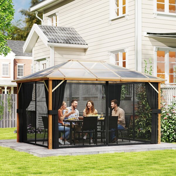 Outsunny pergola 4 × 3 m s pevnou polykarbonátovou střechou 6 mm, dřevodekor, síť proti hmyzu a 4 bočními závěsy — zimovzdorná pergola (přírodní dřevo