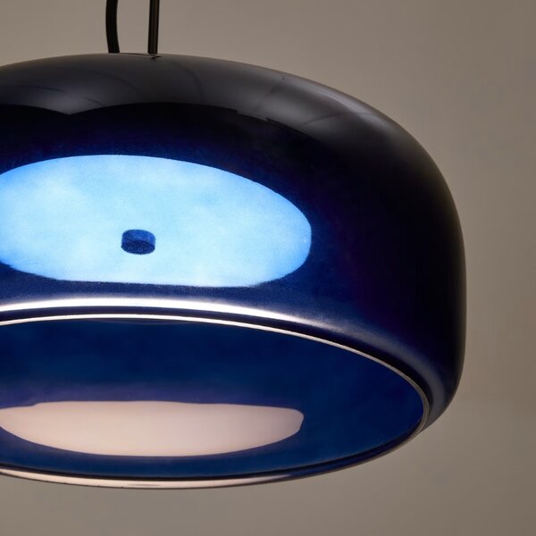 Modré skleněné závěsné LED světlo Kave Home Reig 38 cm
