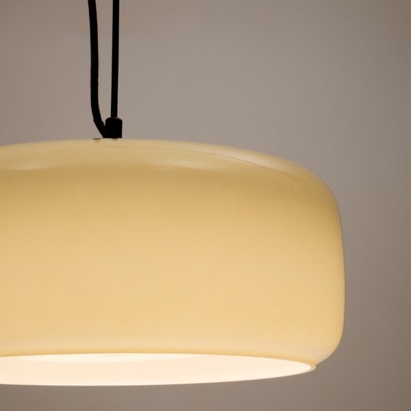 Šedé skleněné závěsné LED světlo Kave Home Reig 38 cm