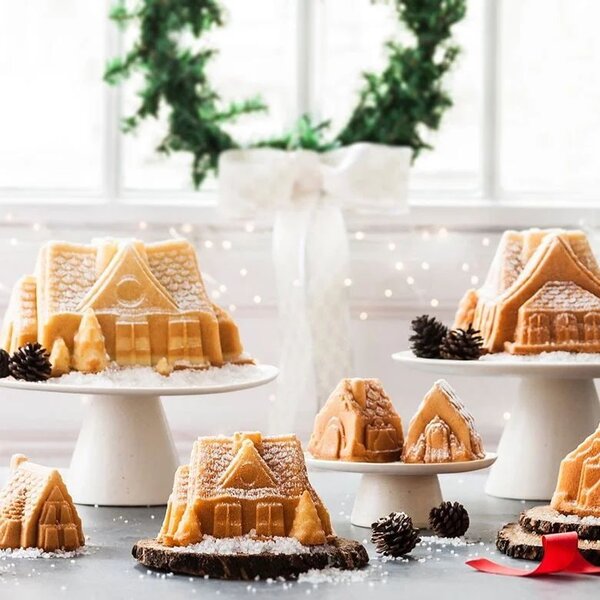 Pečicí forma Gingerbread House Duet 1,2 l