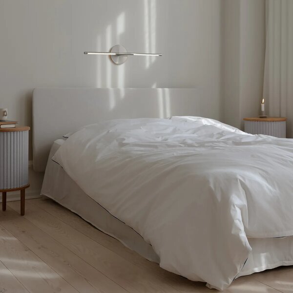 Umage Nástěnné LED svítidlo OMNI Medium, 17W, d. 74 cm, 2700K stmívatelné Barva: Mosaz