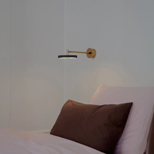 Umage Nástěnné LED svítidlo ASTERIA, 12W, h. 42 cm, 2700K stmívatelné Barva: Bílá-mosaz