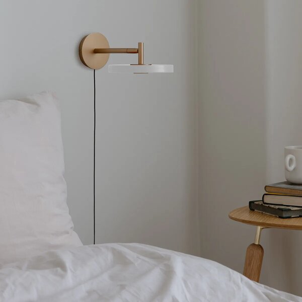 Umage Nástěnné LED svítidlo ASTERIA Short, 12W, h. 25 cm, 2700K stmívatelné Barva: Bílá-mosaz