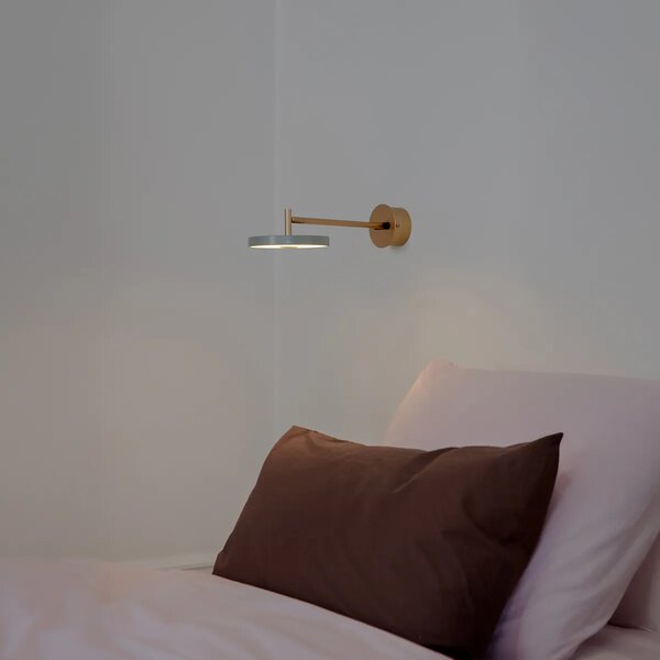 Umage Nástěnné LED svítidlo ASTERIA, 12W, h. 42 cm, 2700K stmívatelné Barva: Bílá-mosaz