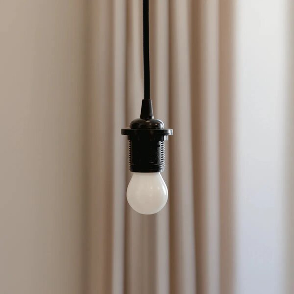 LED žárovka UMAGE Petite Idea E27 6W 2700K