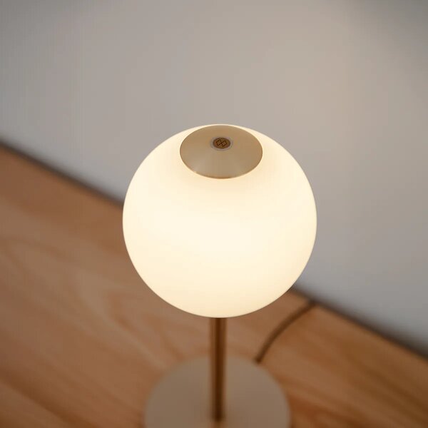 Umage Stolní LED lampa AUDREY, 9W, v. 37 cm, 2700K stmívatelná