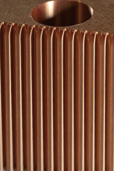 DIFUZÉR CUBO - Aroma difuzér pro harmonii těla i duše, měděná