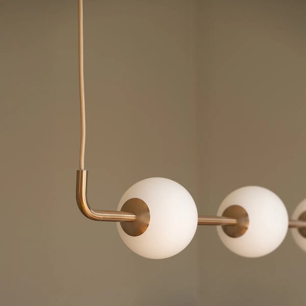 Umage Lineární LED závěsné svítidlo AUDREY, 24W, d. 117,4 cm, 2700K