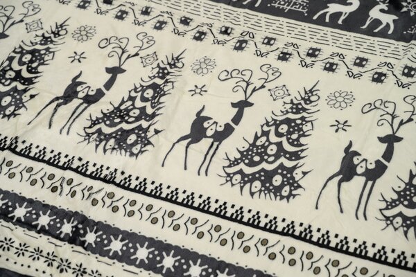 Mikroplyšové povlečení WINTER DEER šedé Rozměr povlečení: 70 x 90 cm | 140 x 220 cm