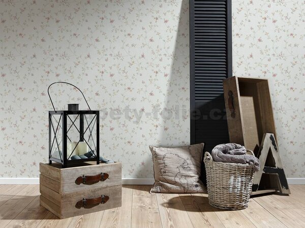 Vliesové tapety na zeď A.S. CRÉATION Maison Charme 93770-1 stylizované květy barevné na krémovém podkladu rozměr 10,05 m x 0,53 m