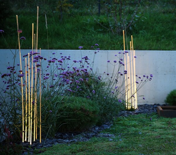 Artemide Venkovní sloupek Reeds, 8 W, IP68