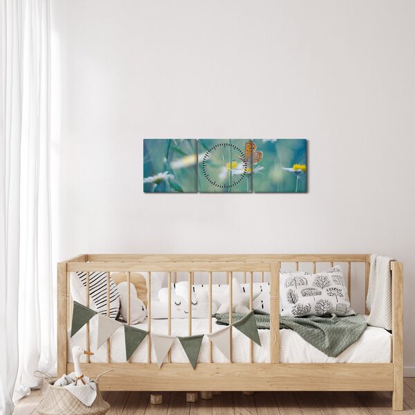 Obraz - Motýl na sedmikrásce (s hodinami) (90x30 cm)