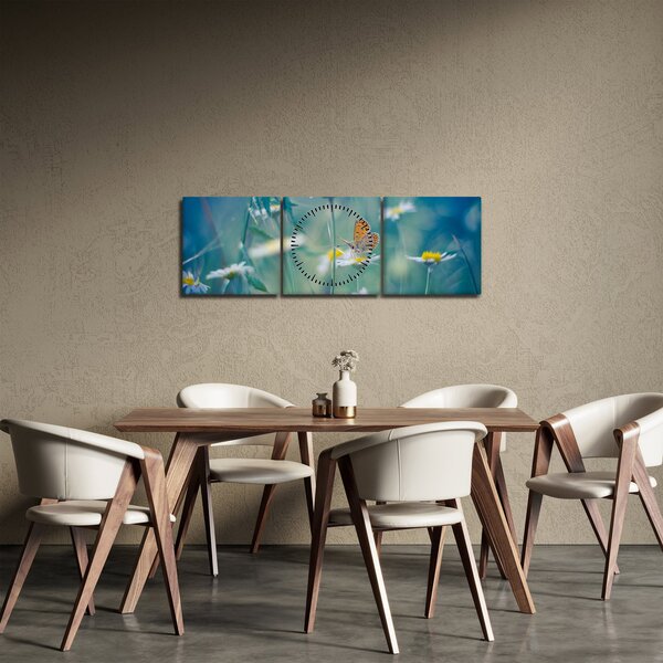 Obraz - Motýl na sedmikrásce (s hodinami) (90x30 cm)