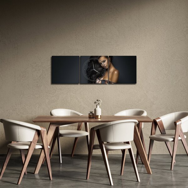 Obraz - Portrét svůdné ženy (s hodinami) (90x30 cm)
