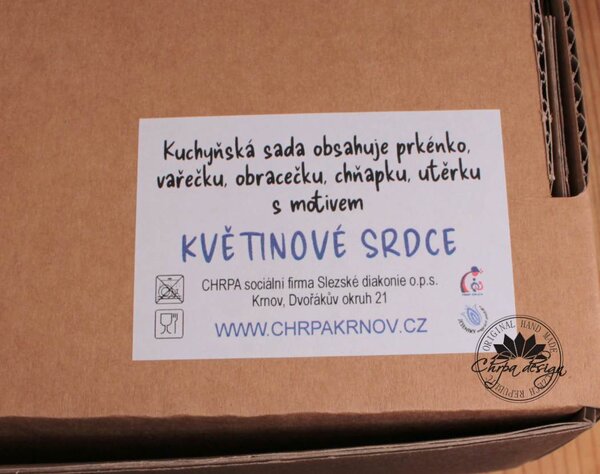 Sada kuchyň - květinové srdce, hnědá chňapka