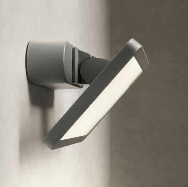 Redo 90244 Flux, tmavě šedý venkovní reflektor LED 50W 3000K, 30,5 x 19,5 cm