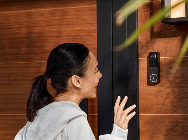 Hue Secure kabelový videozvonek 12V, Zigbee/Bluetooth