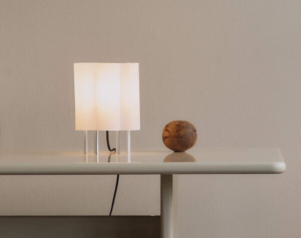 Ferm Living Stolní lampa Boe, silver/natural 1104272397