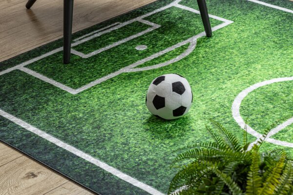 Dětský koberec protiskluzový BAMBINO 58690 fotbalové hřiště, zelený