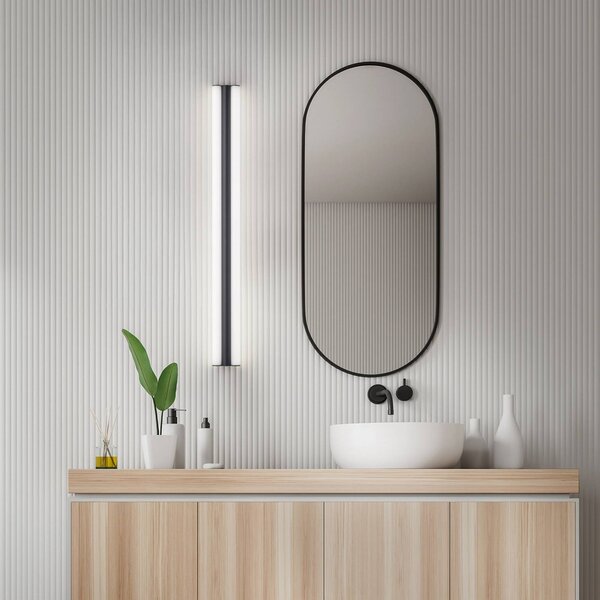 Helestra LED zrcadlová lampa LOOM, délka 120 cm, černá, IP44, Černá, Koupelna, kov