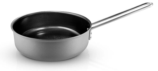 Eva Trio Grey Line Hluboká pánev s keramickým nepřilnavým povrchem 24 cm, bez PFAS, na indukci, do trouby, dánský design, výrobce Eva Solo