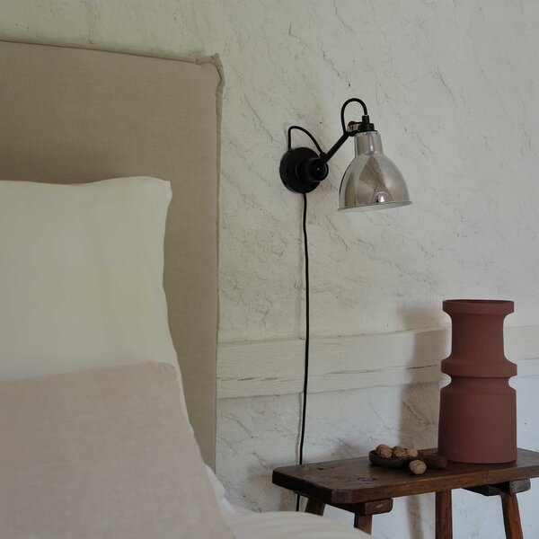 DCW éditions Lampe Gras N°304 E14 nástěnné svítidlo s vypínačem Na těleČervenáKužel