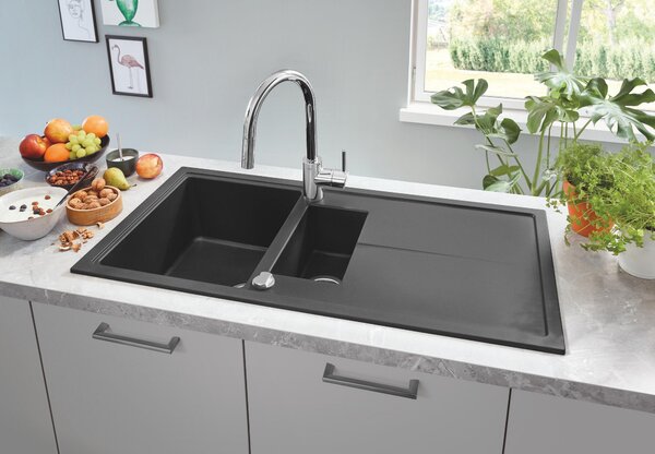 Grohe Concetto kuchyňská baterie stojící StarLight Chrome 31483002