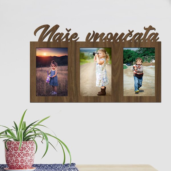 Dřevěný fotorámeček Naše vnoučata Zvolte barvu dekoru: Ořech | Rozměry (cm)grafie: 10x15 | Počet fotorámečků: 3