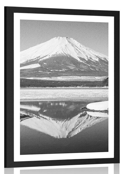 Plakát s paspartou japonská hora Fuji v černobílém provedení