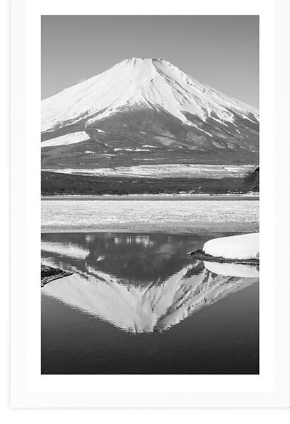 Plakát s paspartou japonská hora Fuji v černobílém provedení