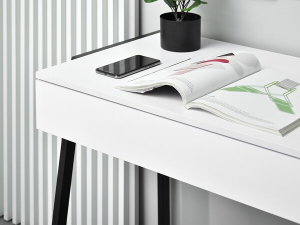 PC stolek Norway (bílá + černá). Akce -13%