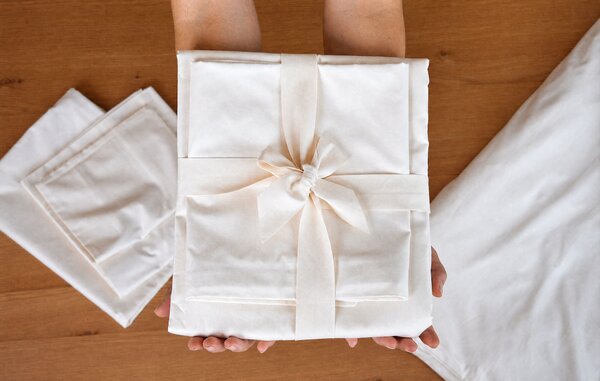 Luxusní povlečení Besky Premium ze 100% biobavlny krémové barvy (na všechny velikosti výrobků Besky) Varianta: na velký polštář o rozměru 90×70 cm