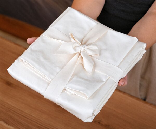 Luxusní povlečení Besky Premium ze 100% biobavlny krémové barvy (na všechny velikosti výrobků Besky) Varianta: na velký polštář o rozměru 90×70 cm