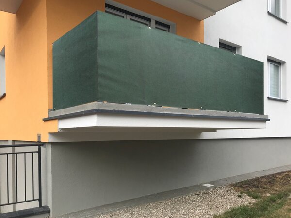 Balkonová zástěna OSLO zelená, výška 90 cm, šířka různé rozměry MyBestHome Rozměr: 90x300 cm rozteč 50 cm