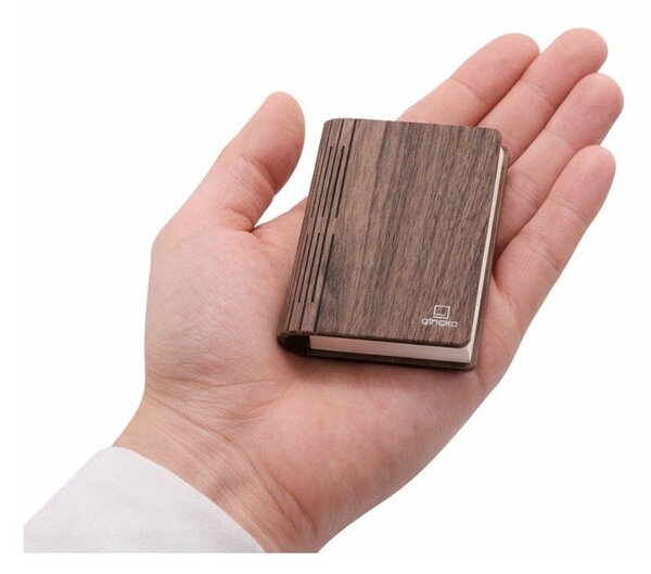 Přenosná světelná dekorace na USB v tmavě přírodní barvě BookLight – Gingko