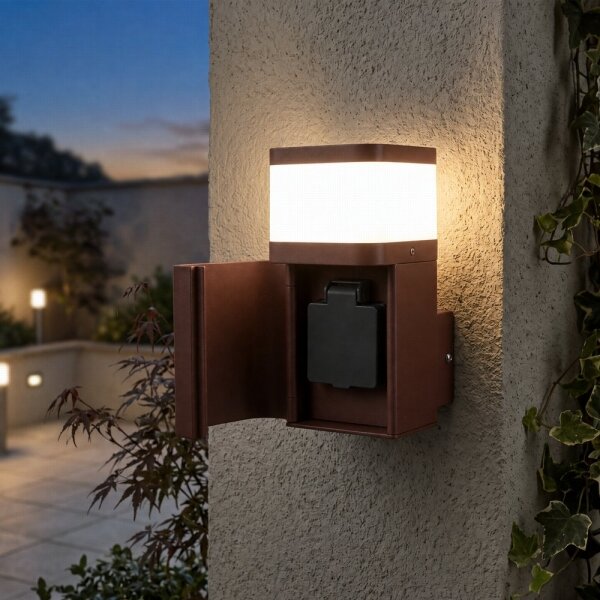 BRILAGI - Venkovní nást. lampa se zás. SCHUKO PILLAR 1xG9/11W/230V IP44 hnědá