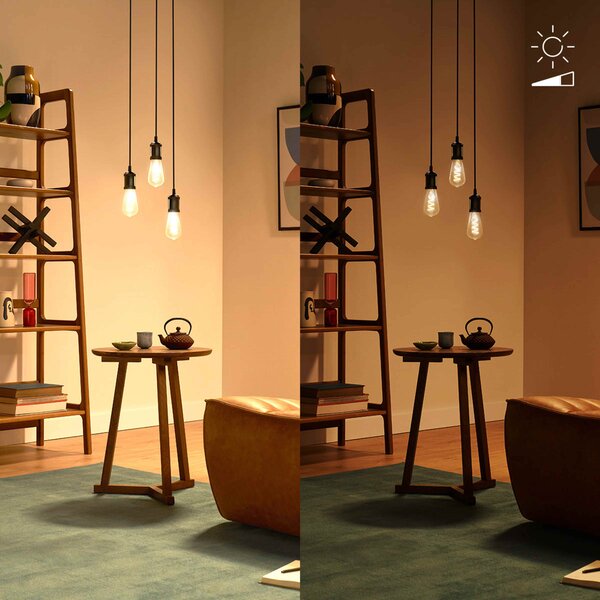 WiZ Smart LED Žárovka s tradičním vzhledem, čirá, 40 W 470lm 2200-6500K (RGB) ST64 E27