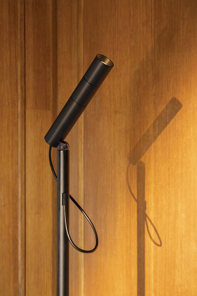Stojací lampa Type