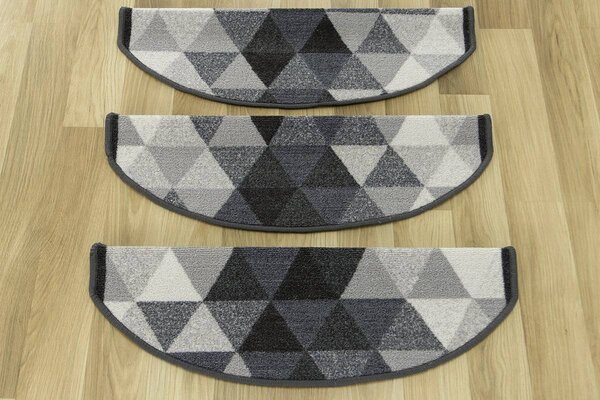 Kobercový ráj Kobercový nášlap NOLAN 19 šedý Rozměr: 67 cm x 24 cm + 3 cm (zahnutí)