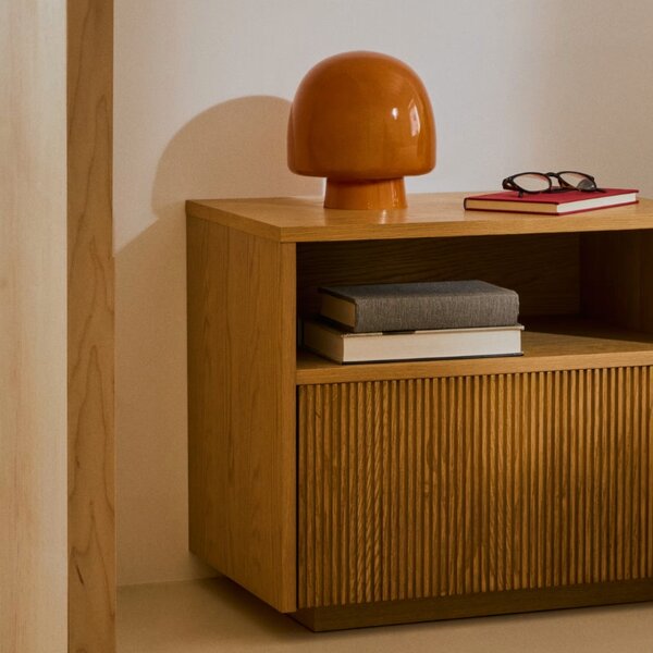 Oranžová skleněná stolní lampa Kave Home Reig