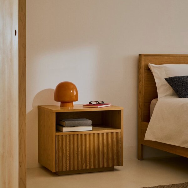 Oranžová skleněná stolní lampa Kave Home Reig