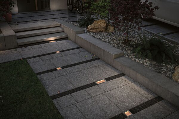 PAULMANN Solární LED zemní svítidlo Sorea soumrakový senzor IP67 hranaté 200x100mm 2200K 0,3W 3,7V kov kartáčovaný ABS/polykarbonát/ocel