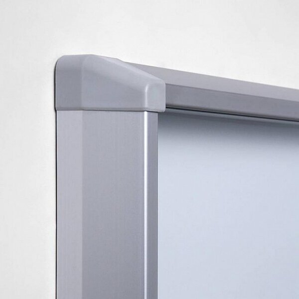 Magnetická posuvná vitrína vnitřní 1160 × 982 mm (15 × A4) protipožární do únikových cest