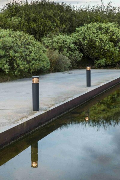 FARO SCREEN sloupková lampa, tmavě šedá, 2700K 360st 80cm