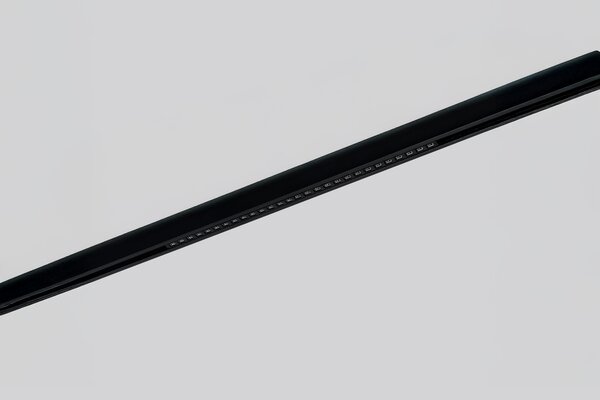 Kolejnicové svítidlo Delta Sagi Super Slim černé 7 W – Černá